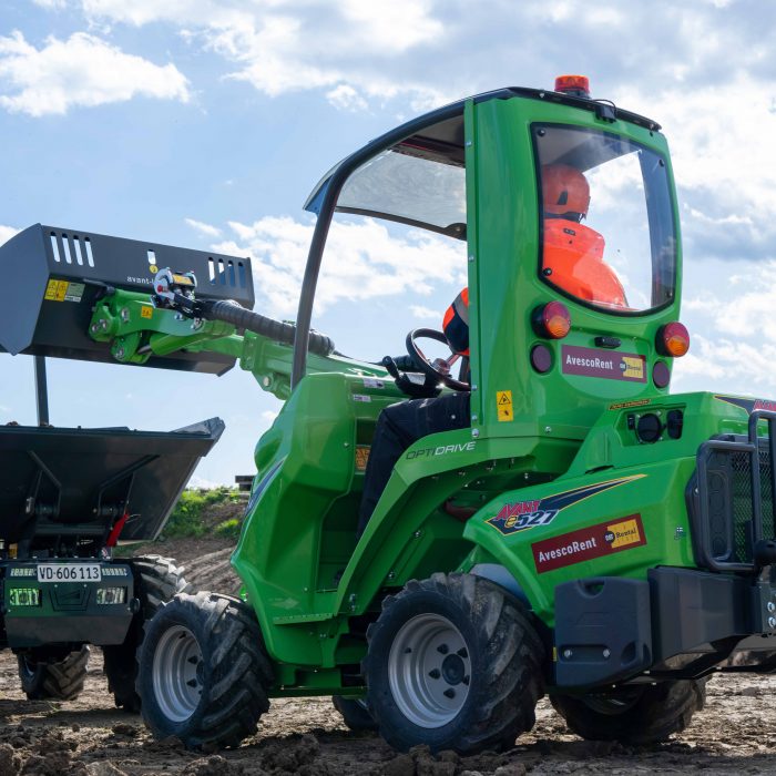 Compact Wheel Loader (<2T) - Rental