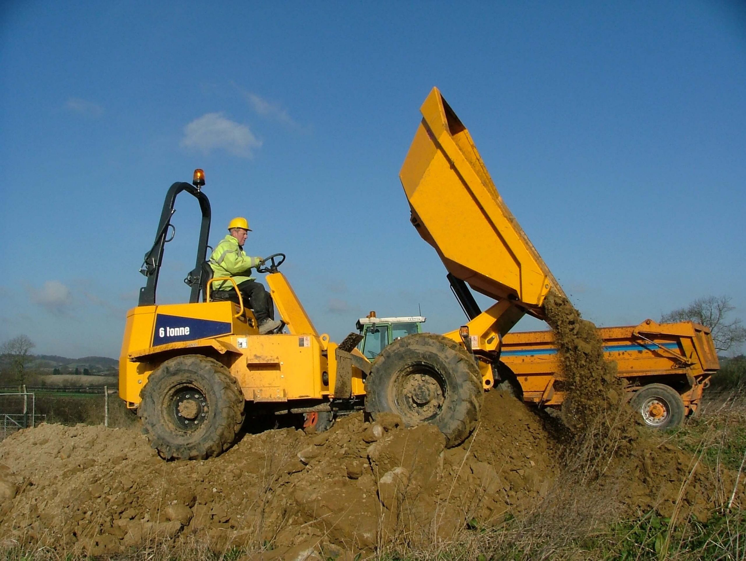 Wheel Dumper <3150Lt - 6T - Rental